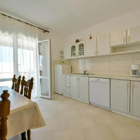 Holiday home Mia By Interhome Anic